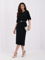 Black simple dress made of knit fabric.