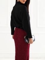 Czarny damski sweter oversize z golfem
