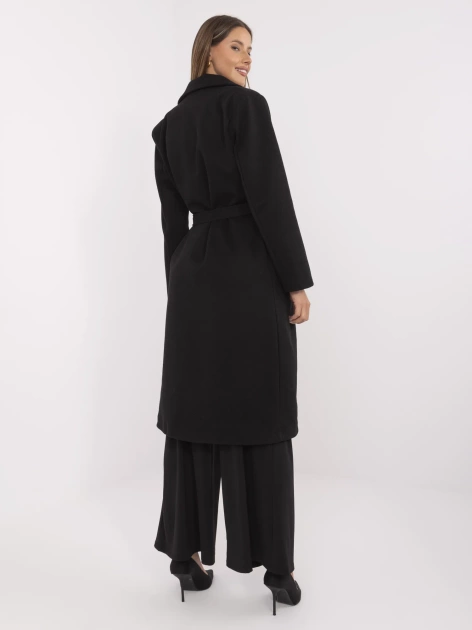 Czarny damski płaszcz z wiązanym paskiem