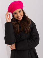 Hurtownia Ciemnoróżowy gładki beret z dzianiny