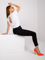 Biała bluzka basic z krótkim rękawem