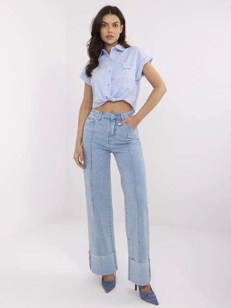 Niebieskie damskie jeansy z przeszyciami