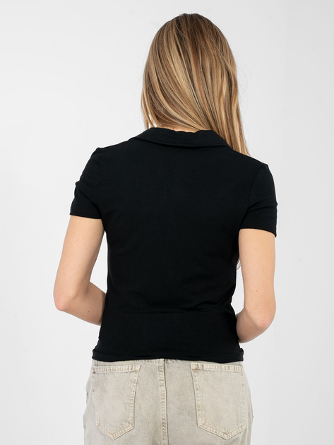 Czarna dopasowana koszulka typu polo