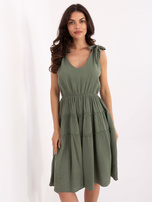Khaki flared dress made of muslin.