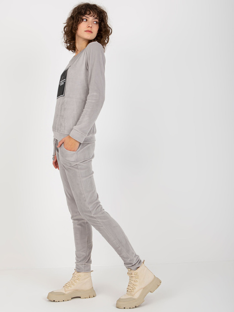 Hurtownia Jasnoszary damski komplet welurowy z nadrukiem