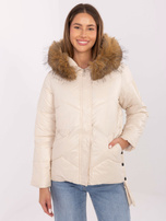 Jasnobeżowa puchowa kurtka z pikowaniem