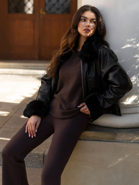 Ciemnobrązowy dwuczęściowy komplet z dzianiny