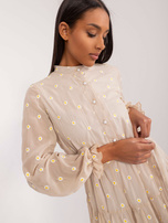 Hurtownia Beżowa sukienka koktajlowa z falbaną