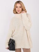 Kremowy sweter boucle o kroju oversize