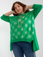 Zielona asymetryczna bluzka plus size z aplikacją