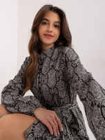 Hurtownia Szaro-czarna sukienka dzianinowa z guzikami