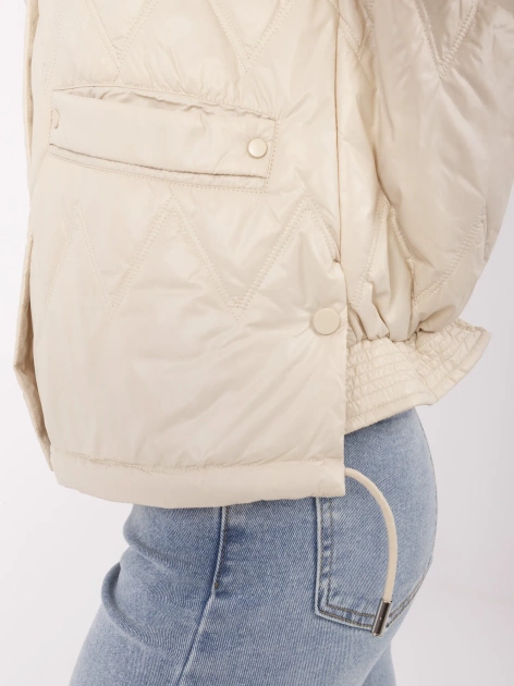Beżowa przejściowa kurtka z odpinanym kapturem