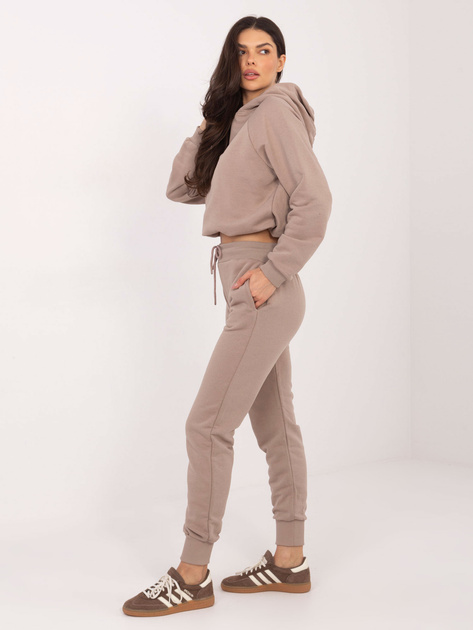 Ciemnobeżowy komplet Adoria