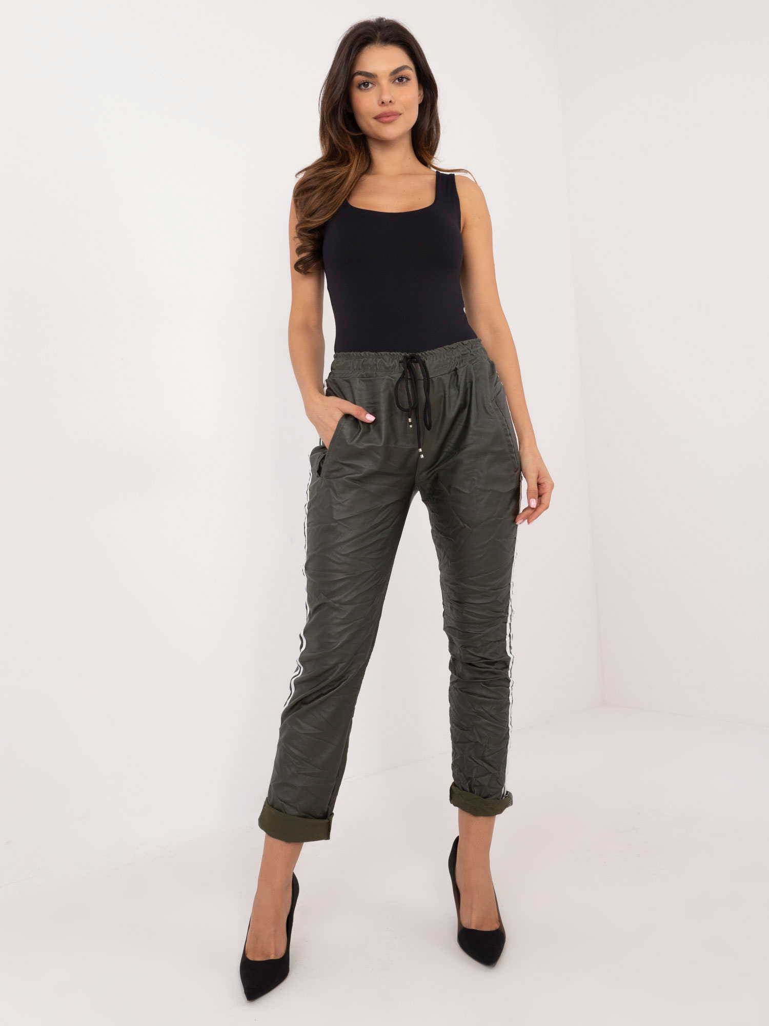 Spodnie khaki