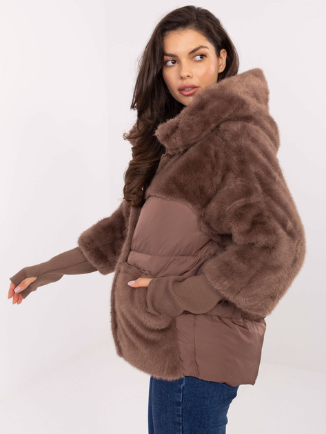 Brązowa zimowa kurtka z odpinanymi ściągaczami