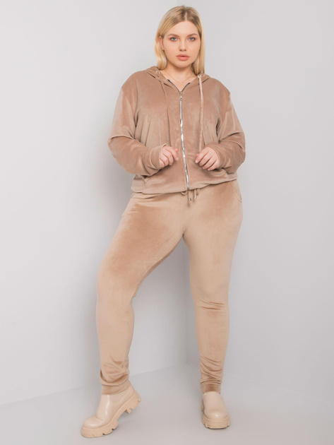 Beżowy welurowy komplet plus size Michell