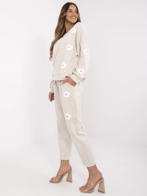 Beżowy casualowy komplet damski w kwiaty
