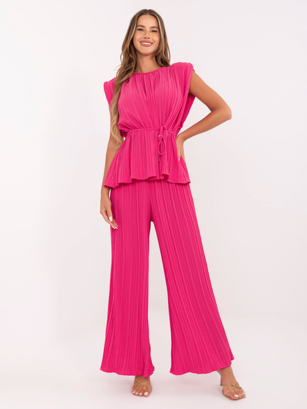 Fuchsia pleated set with pants.