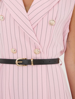 Jasnoróżowa garniturowa sukienka w paski