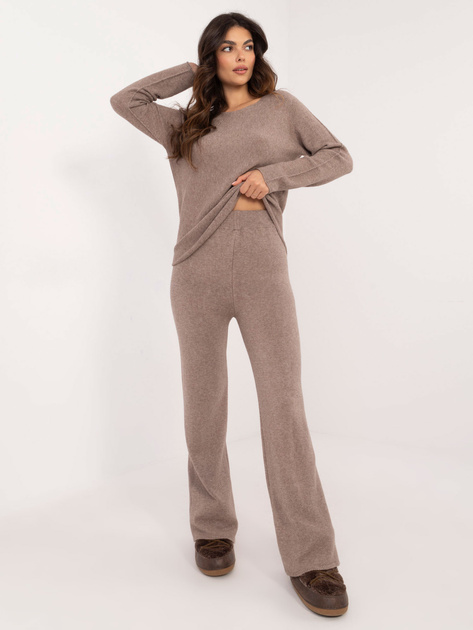 Ciemnobeżowy dzianinowy komplet ze spodniami