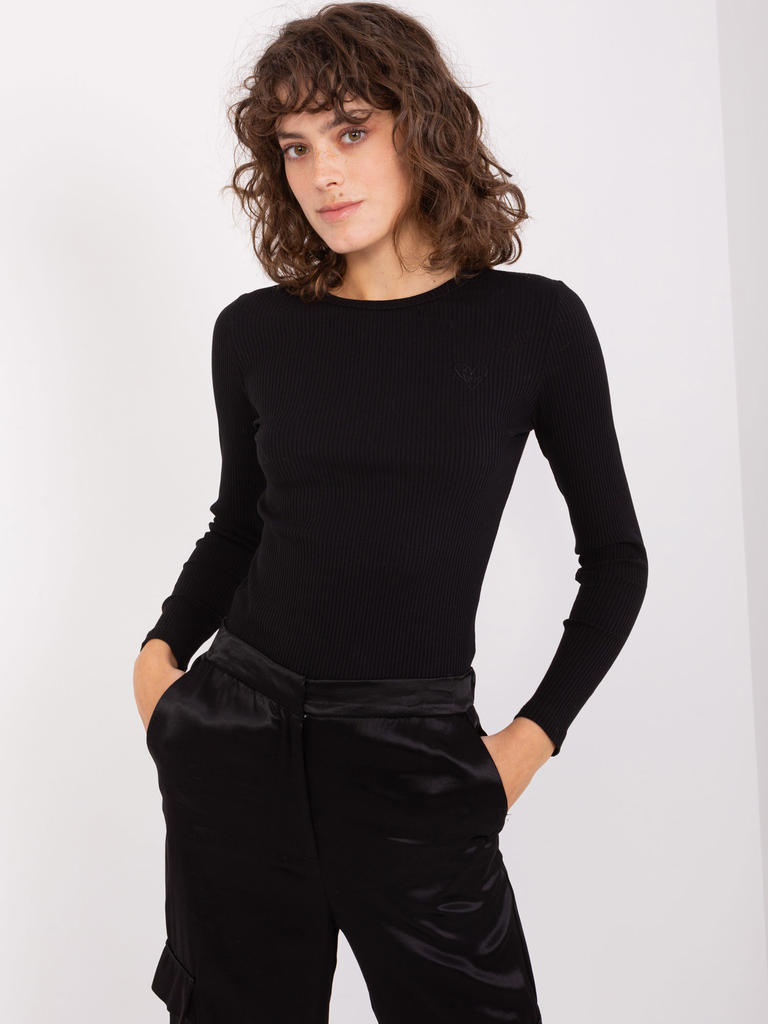 Czarna bluzka basic longsleeve w prążki