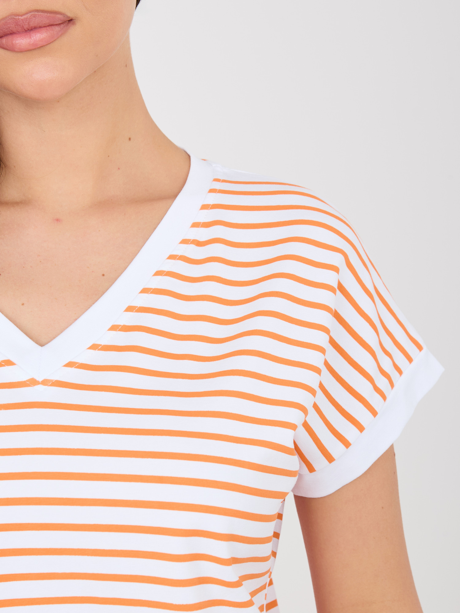 T-shirt pomarańczowy