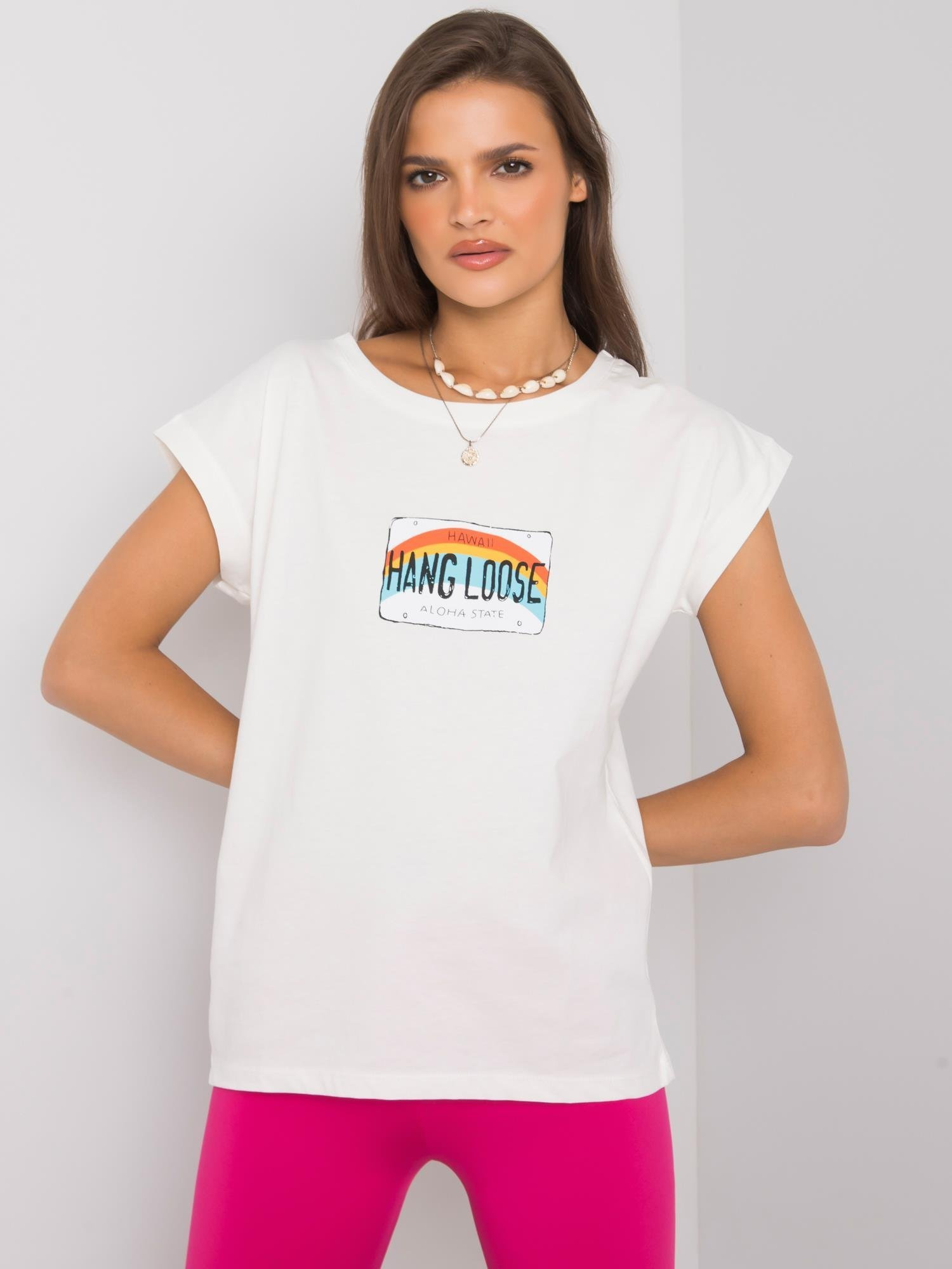 Ecru t-shirt z nadrukiem Aloha