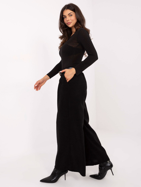 Czarne sztruksowe spodnie z paskiem RUE PARIS