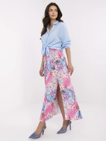 Rosa Midi-Rock mit Blumen.