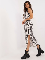 Hurt Ecru gemusterte enganliegende ärmellose Kleid.