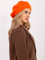 Hurt Pomarańczowy damski beret z dzianiny