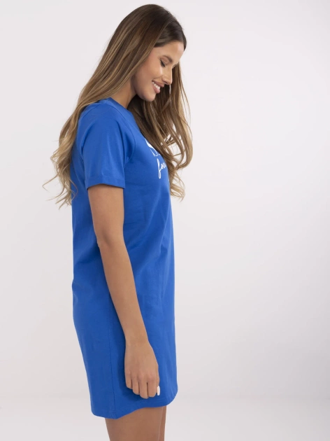 Kobaltowa t-shirtowa sukienka z nadrukiem SUBLEVEL