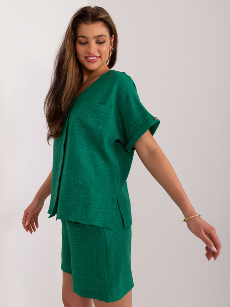 Hurtownia Ciemnozielony damski komplet letni z bluzką z rozcięciami