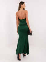 Ciemnozielona wieczorowa sukienka z lejącym dekoltem