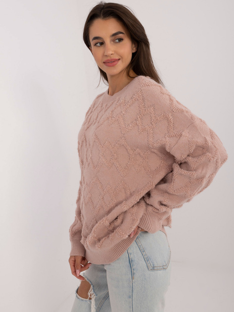 Hurtownia Brudnoróżowy sweter oversize we wzory