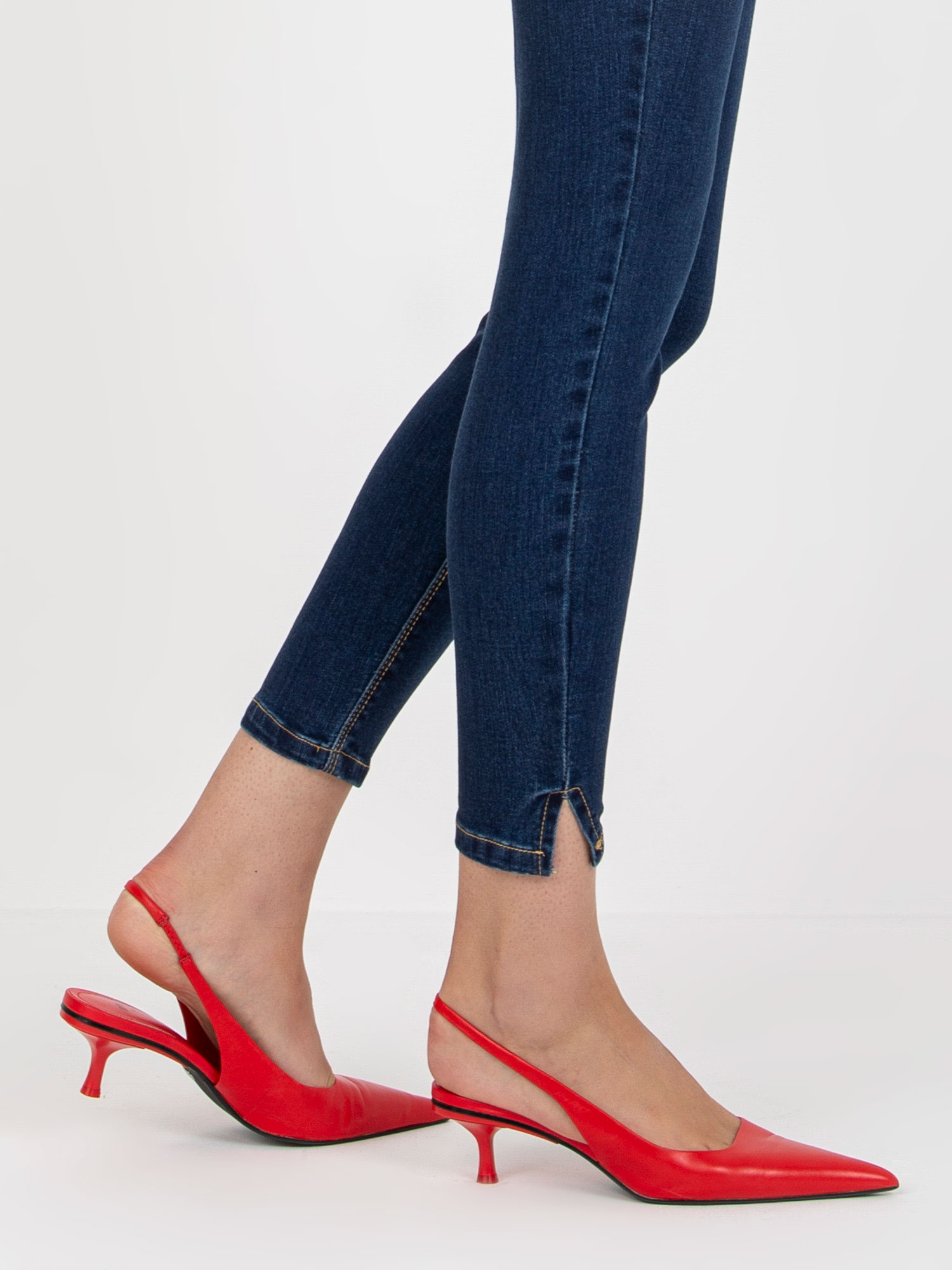 Ciemnoniebieskie spodnie jeansowe skinny STITCH & SOUL