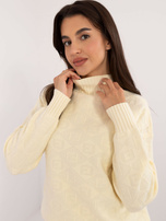 Hurtownia Jasnożółty sweter we wzory z półgolfem