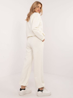 Hurtownia Kremowy dresowy komplet ze ściągaczami