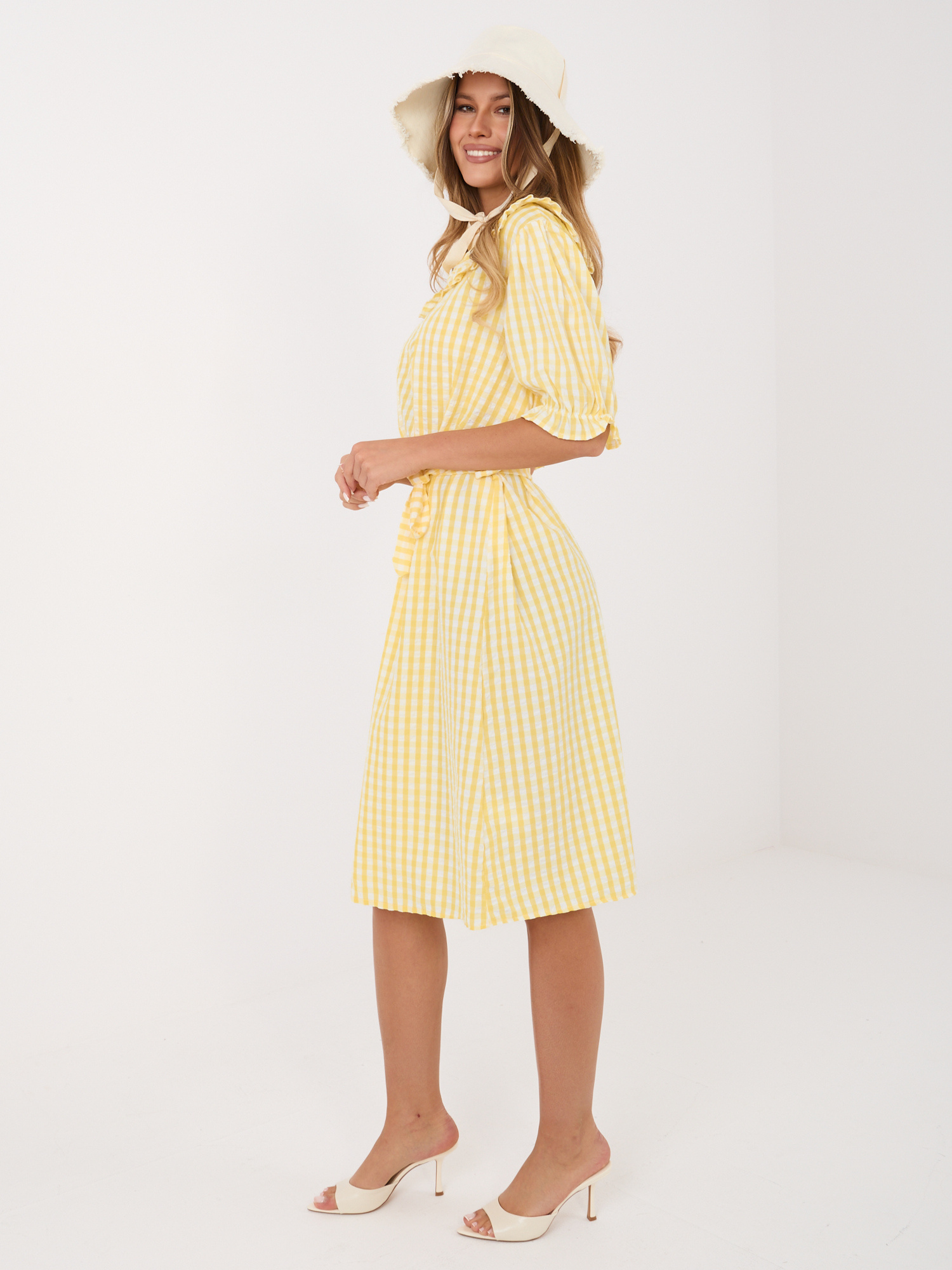 Jasnożółta koszulowa sukienka na lato