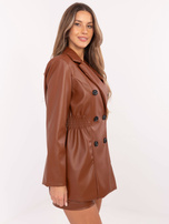 Hurt Brązowa damska marynarka z marszczeniem w talii