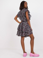 Czarna sukienka mini z kwiatowymi printami ZULUNA