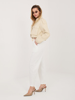 Ecru materiałowe spodnie z prostą nogawką