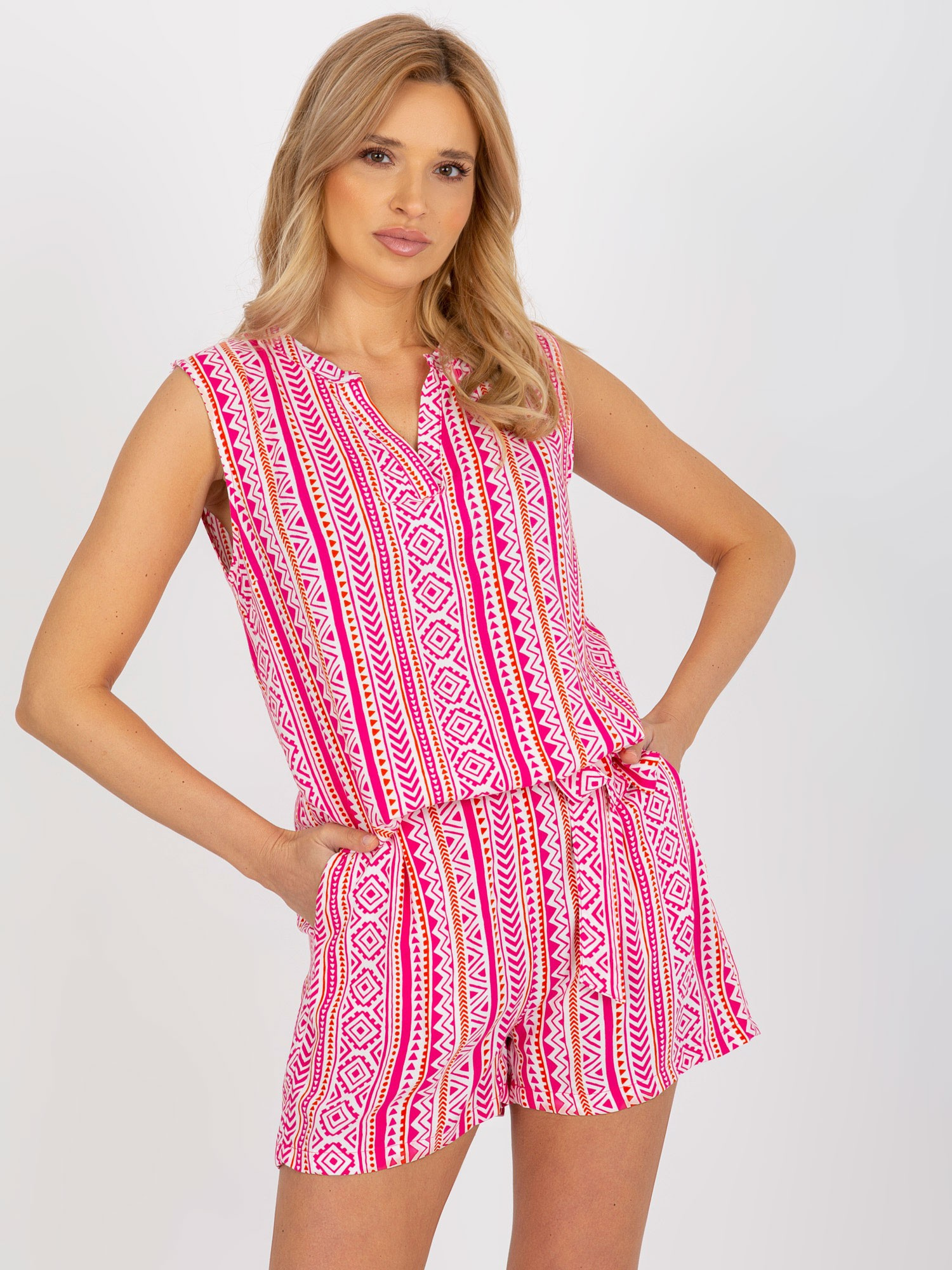 Różowa boho bluzka we wzory bez rękawów FRESH MADE