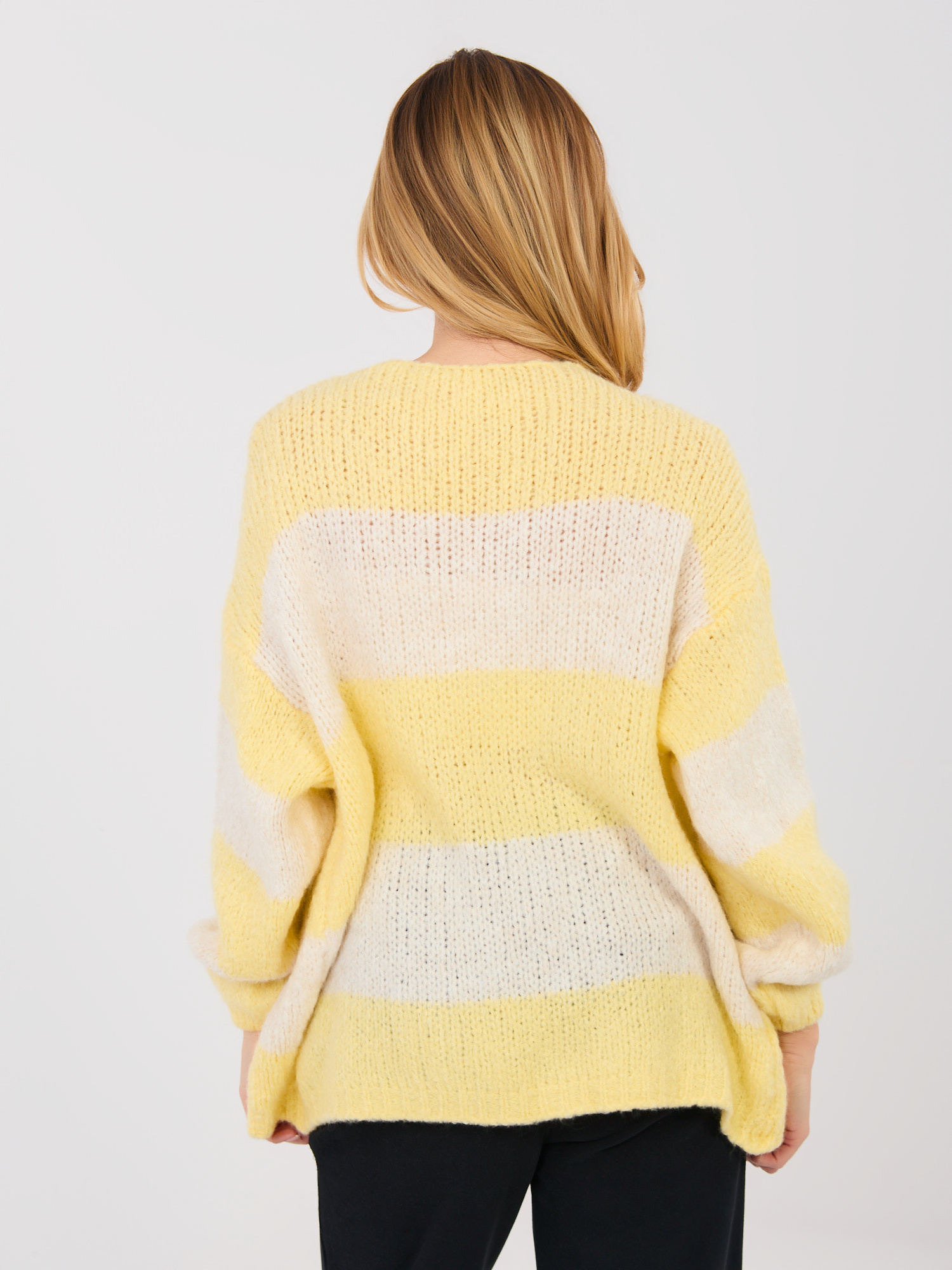 Sweter jasny żółty