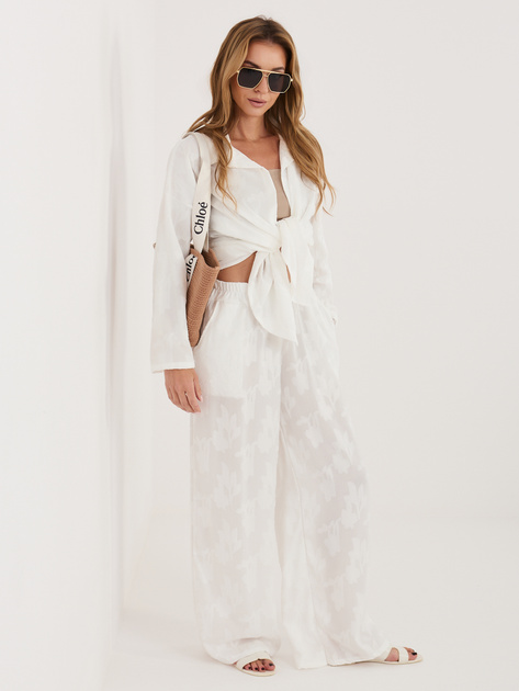 Biały dwuczęściowy komplet na lato