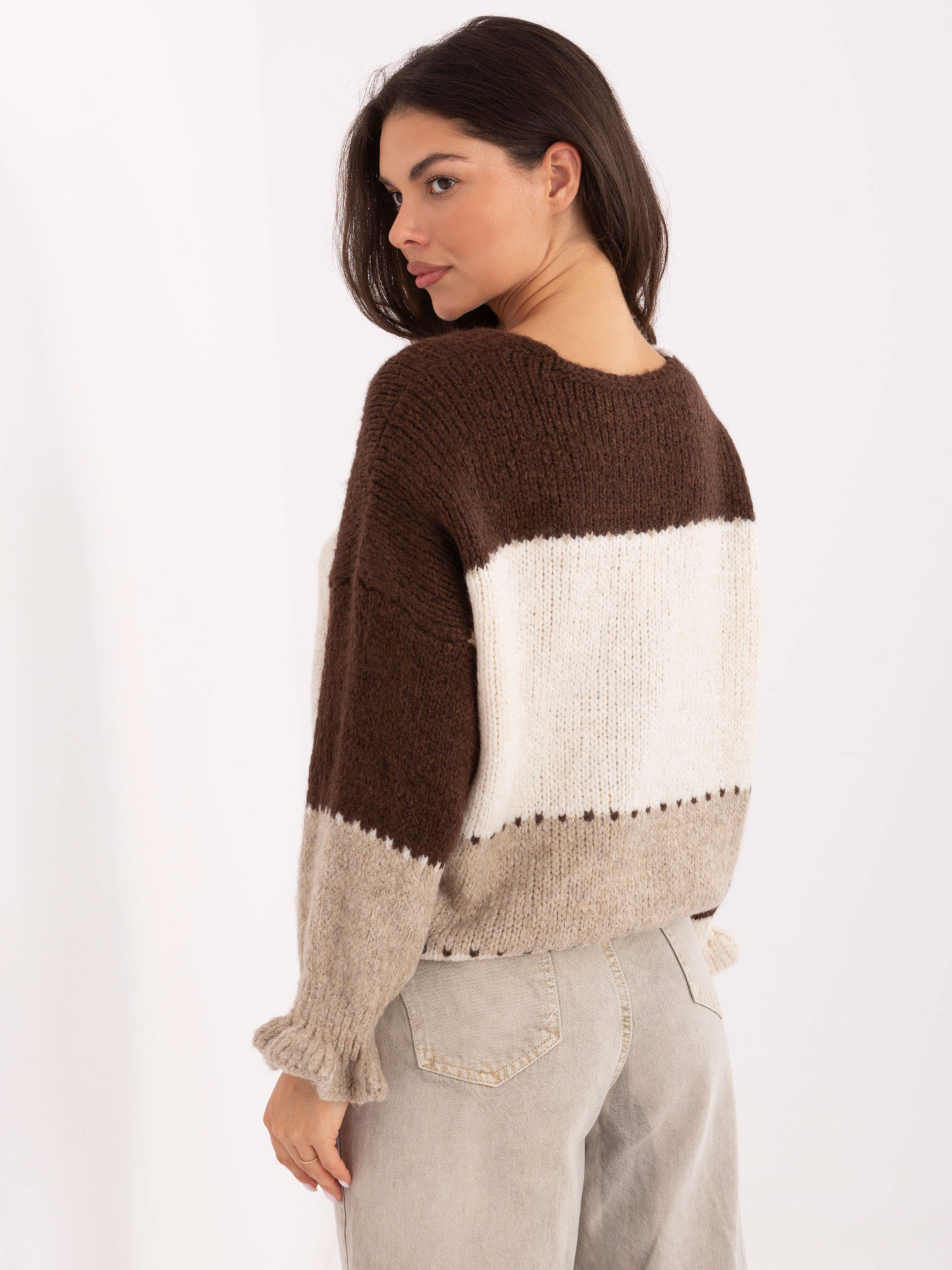 Sweter brązowy