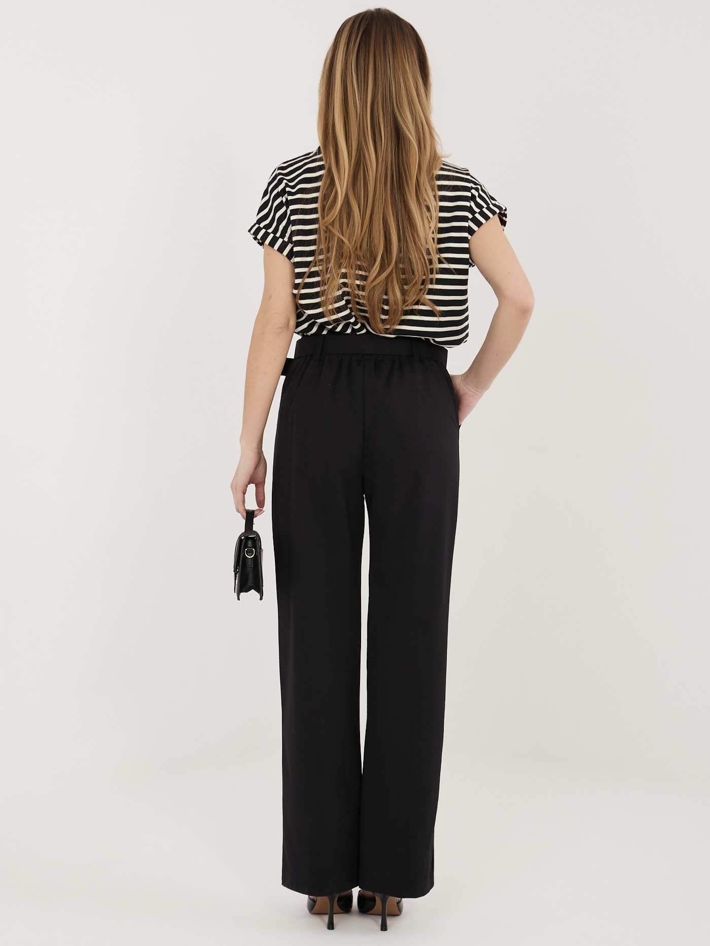 Czarne eleganckie spodnie straight leg RUE PARIS 