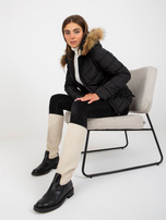 Hurt Czarna pikowana kurtka przejściowa z futerkiem na kapturze