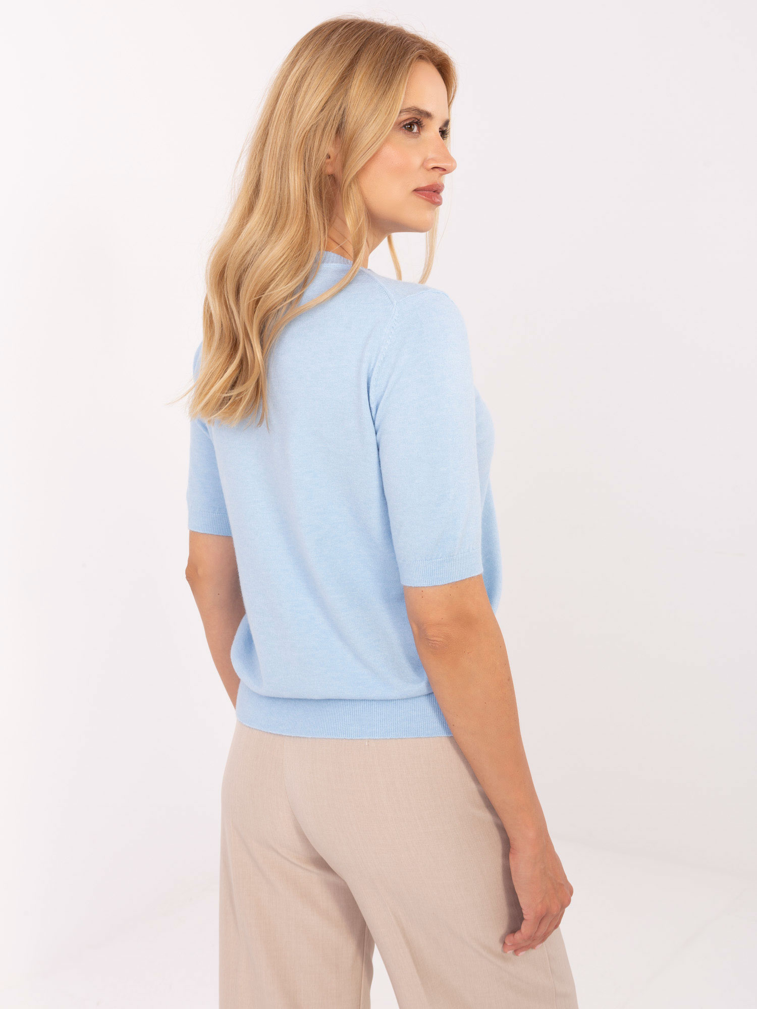 Sweter jasny niebieski