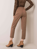 Ciemnobeżowe spodnie Carrie